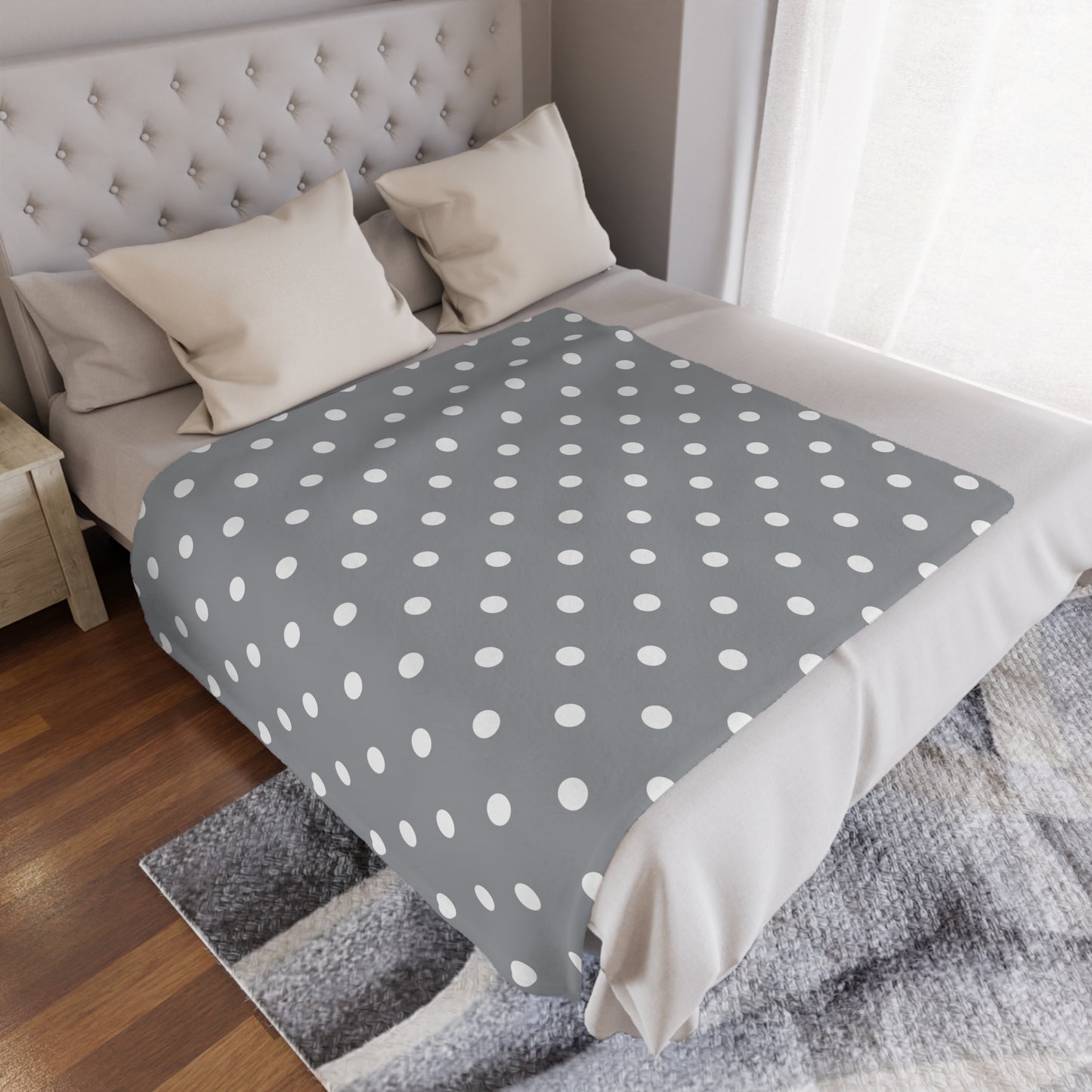Gray Polka Dots Microfiber Fleece Blanket - Ultra Soft & Cozy Throw