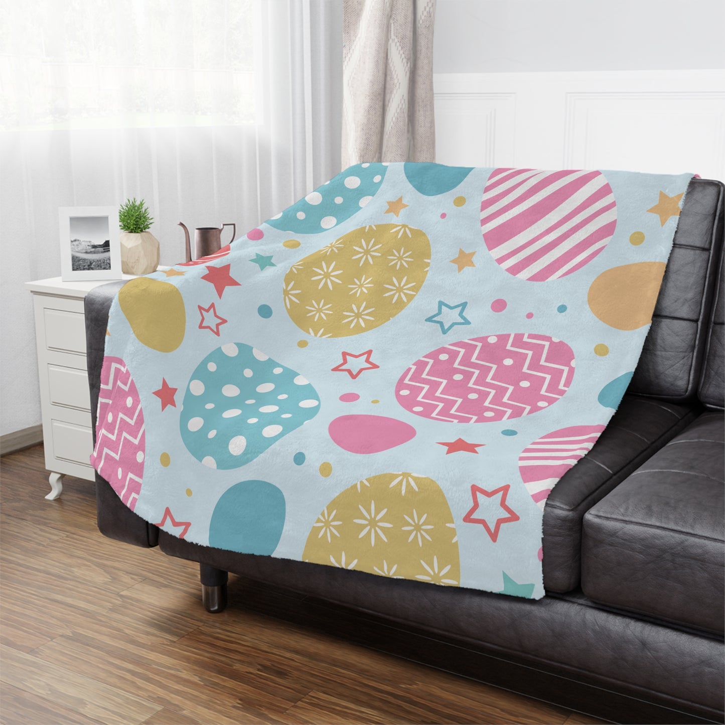 Easter Eggs Microfiber Fleece Blanket - Ultra Soft & Cozy Throw