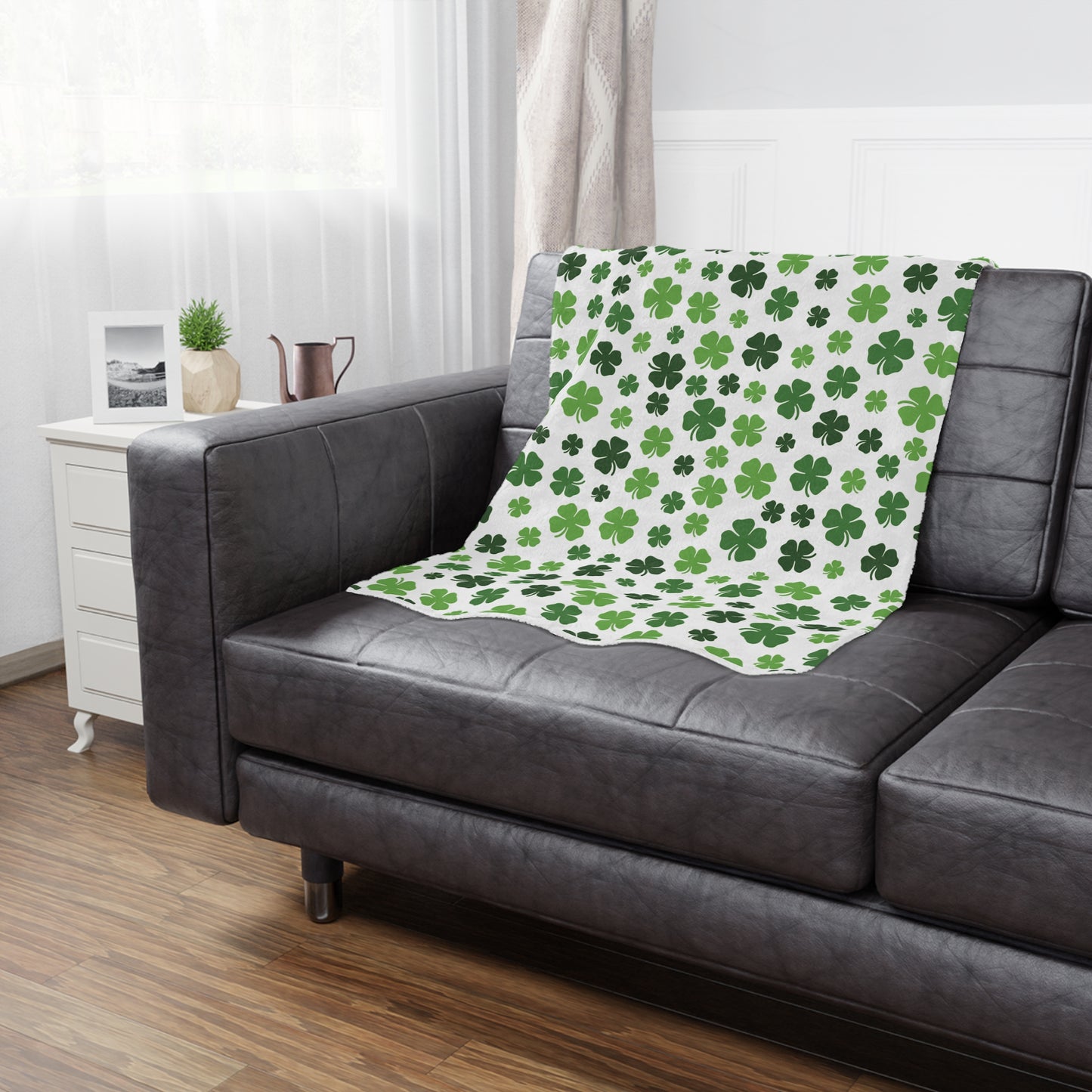 St. Patrick's Day Shamrock Microfiber Fleece Blanket - Ultra Soft & Cozy Throw